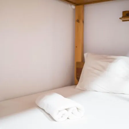 Castaway Hostel Baleal