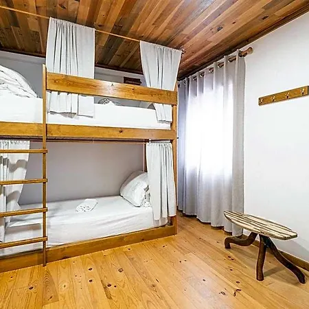 Hostel Castaway *