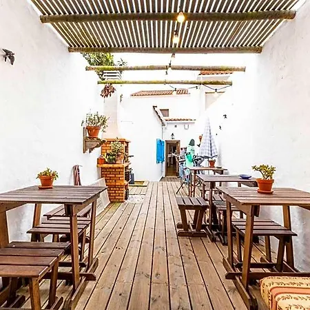 Hostel Castaway