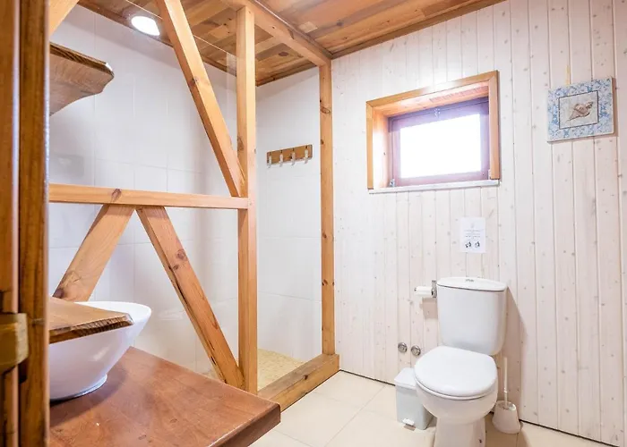 Castaway Albergue Baleal